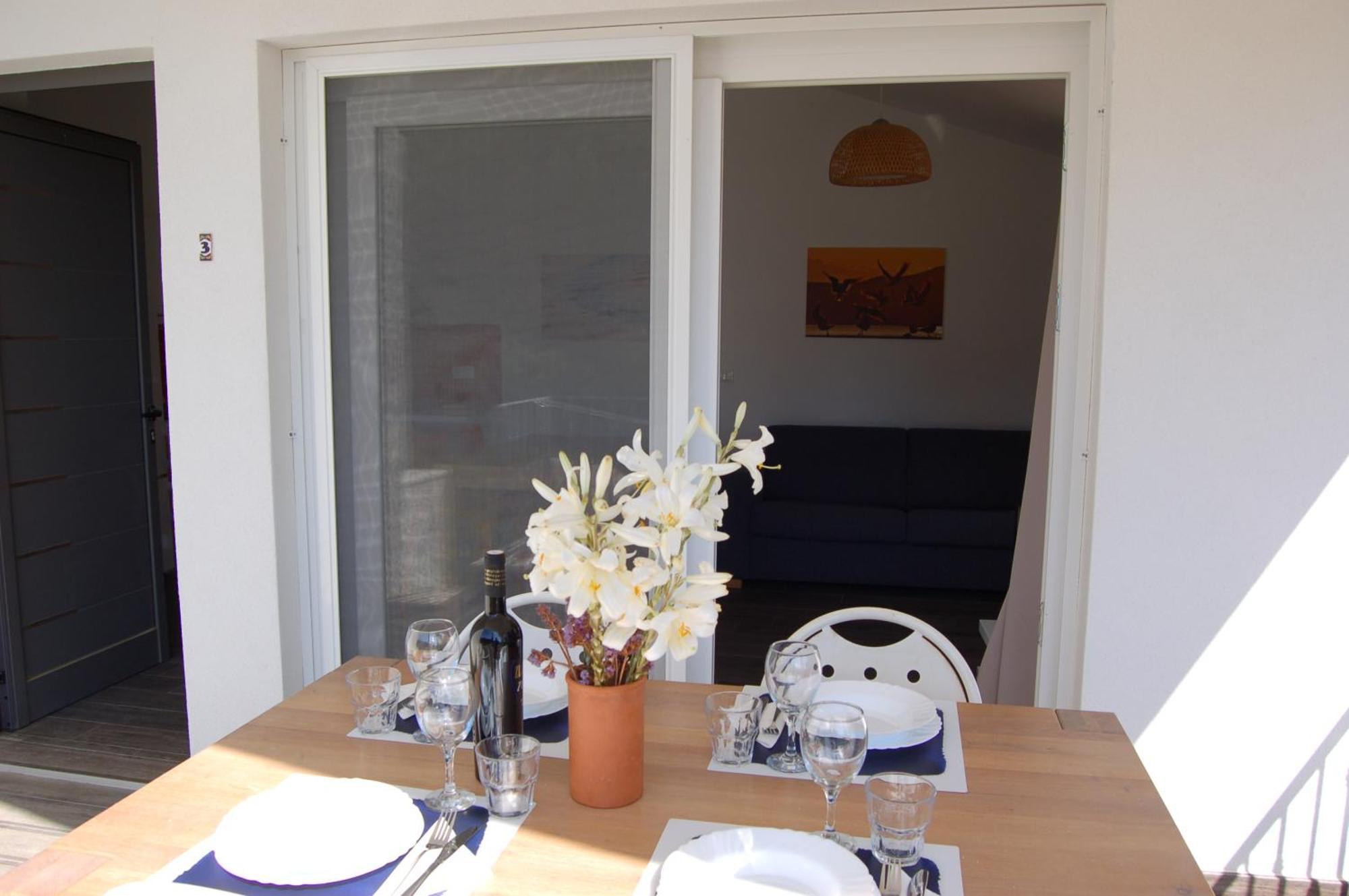 Gorgonia Suites In Verunic Ruang foto
