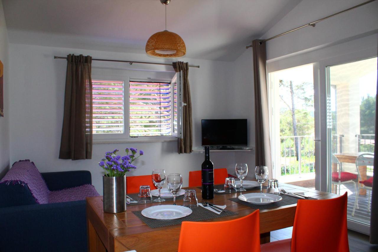 Gorgonia Suites In Verunic Ruang foto