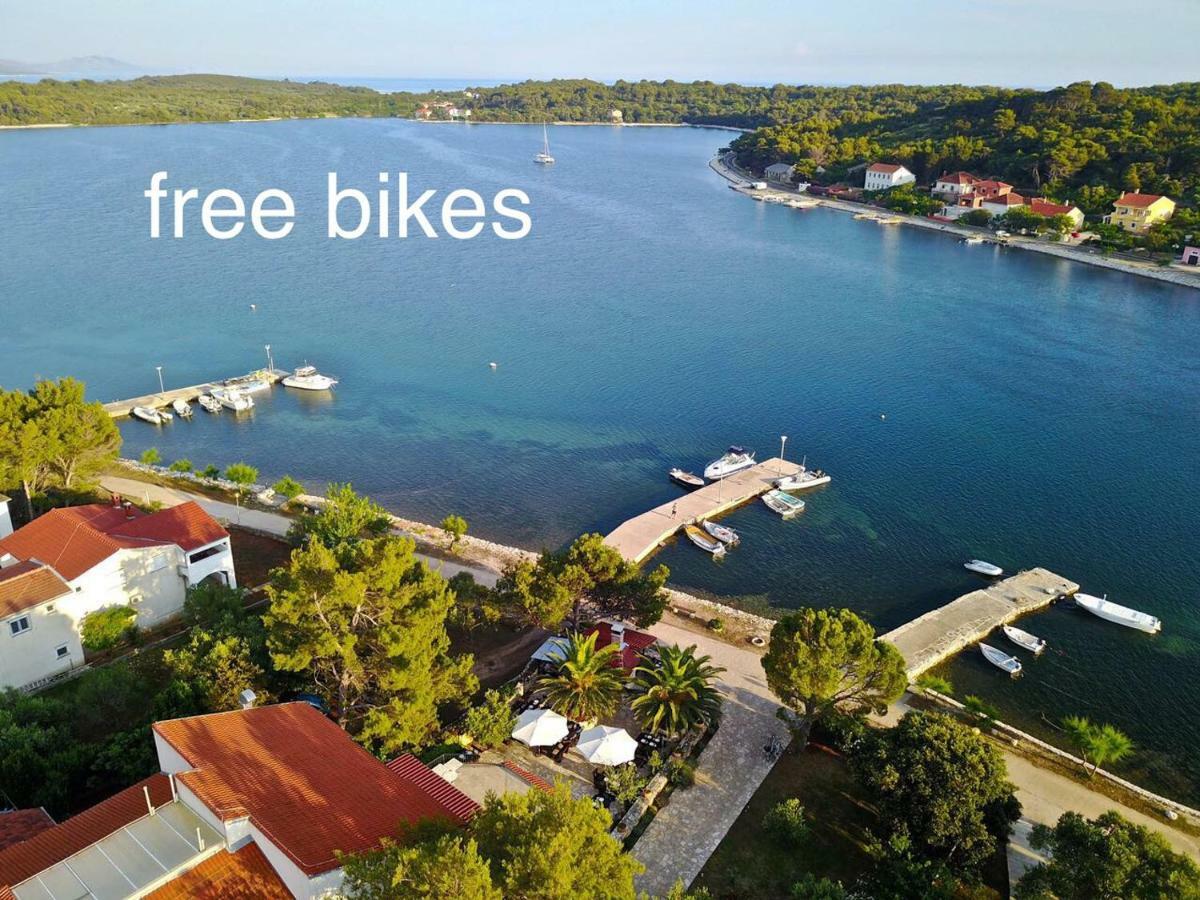 Gorgonia Suites In Verunic Bagian luar foto